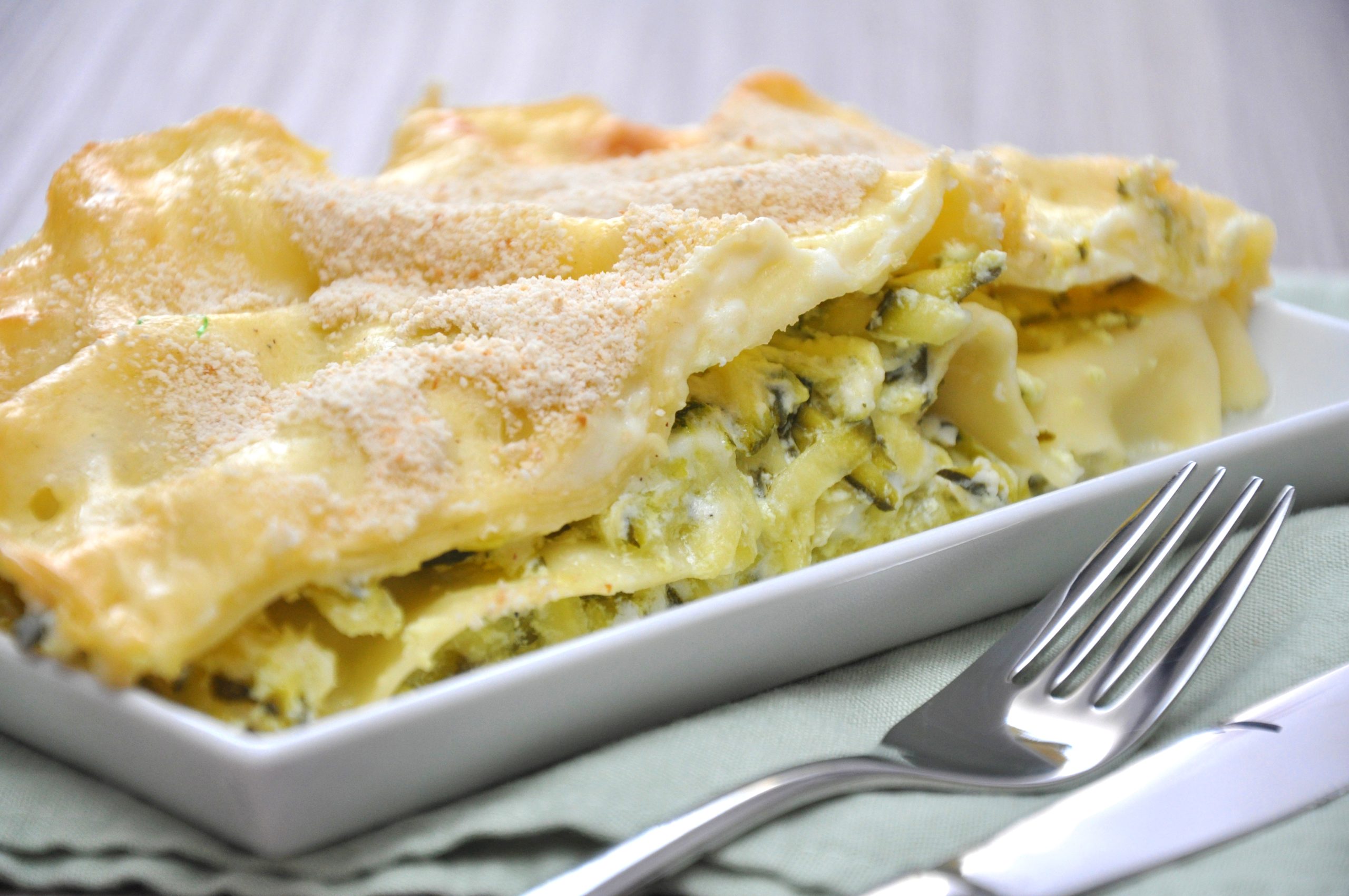 Lasagne bianche con zucchine e stracchino