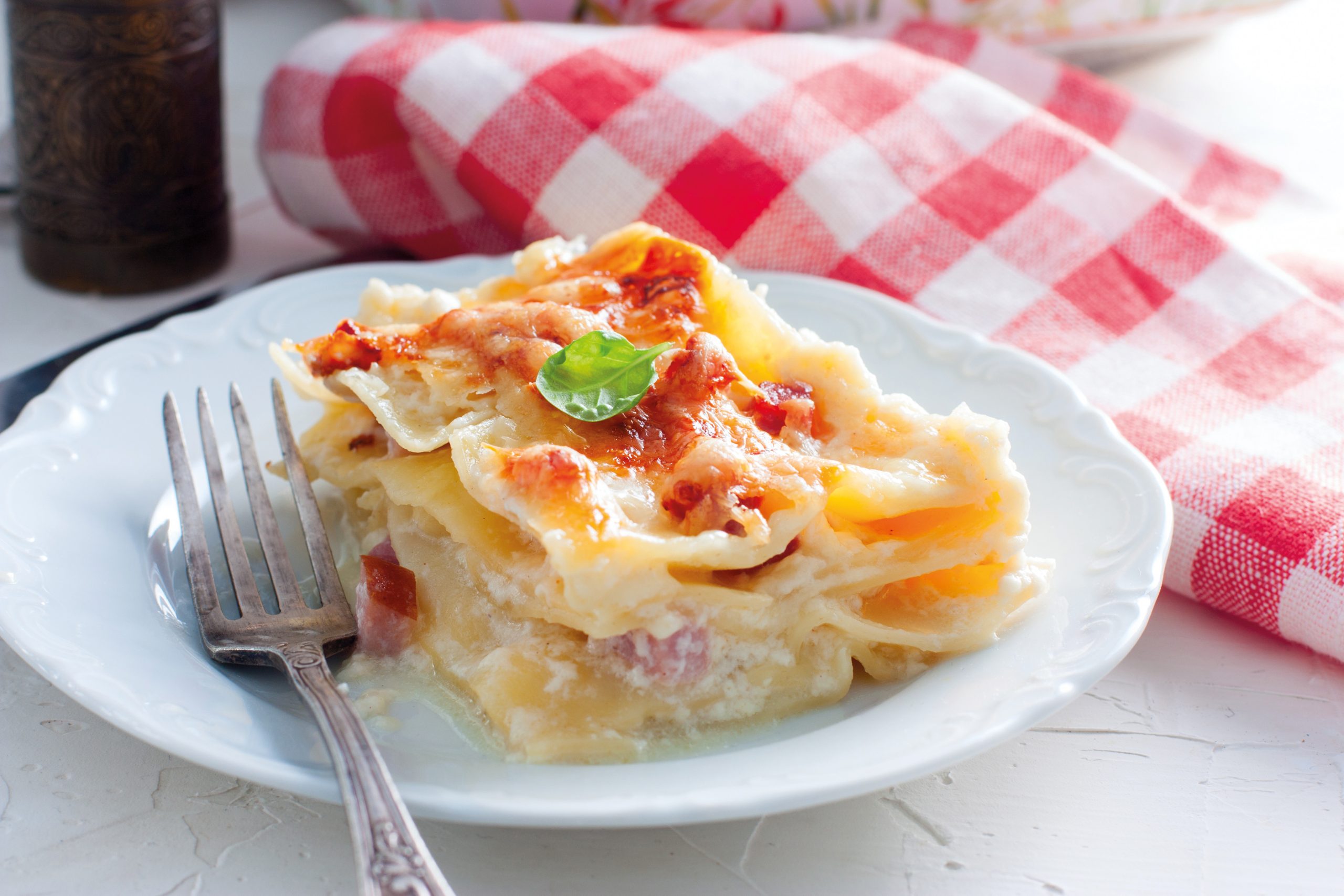 Lasagna con ricotta e prosciutto cotto